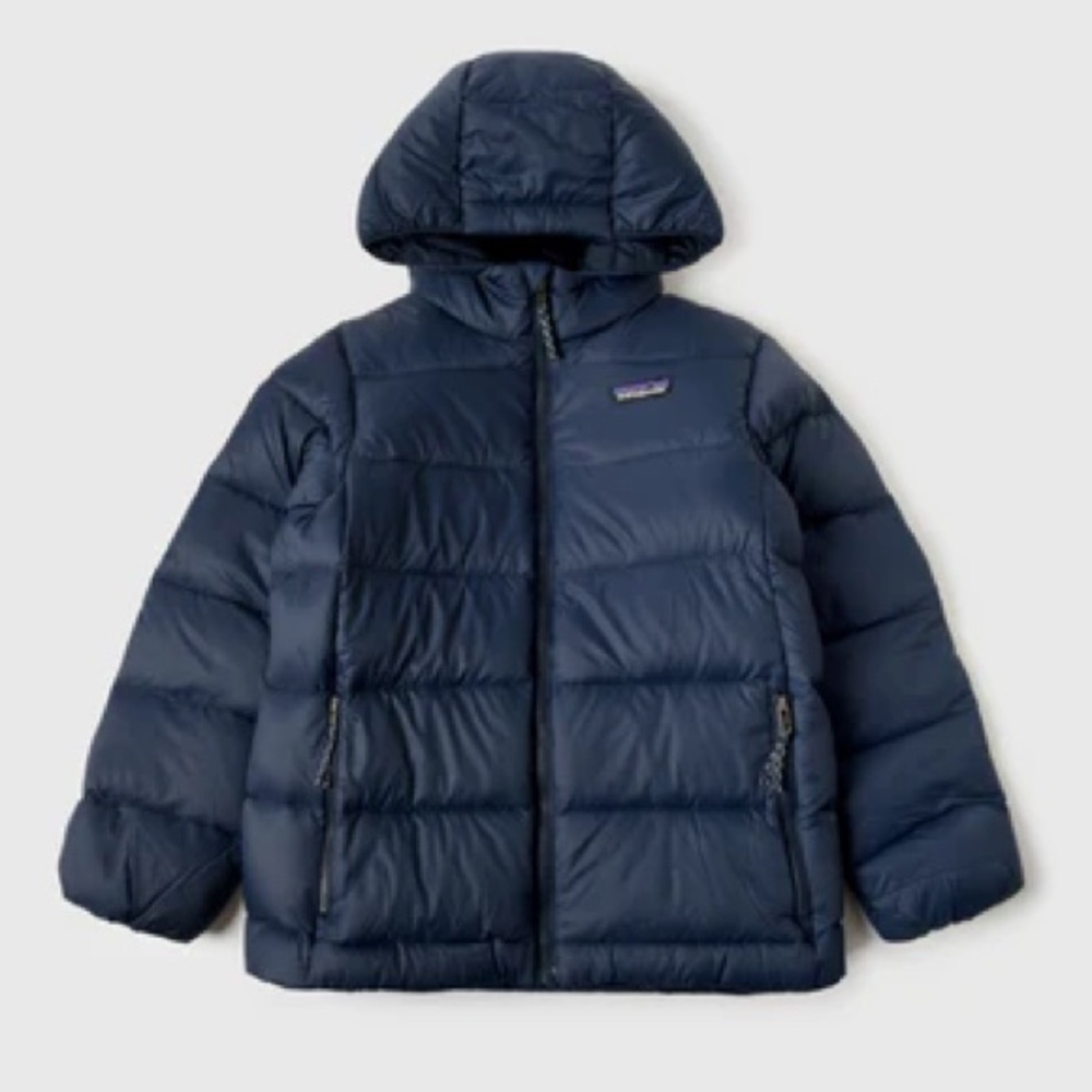 PATAGONIA KIDS' HI-LOFT DOWN SWEATER™ HOODY in NAVY
Size XS 5/6